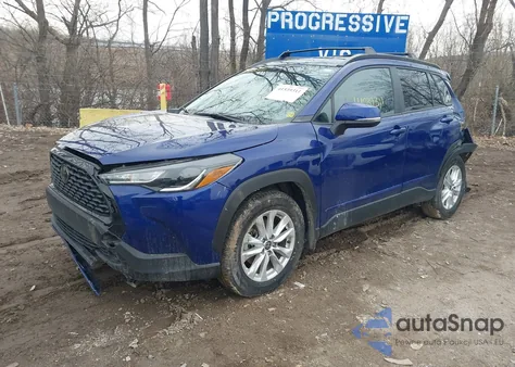 2023 Toyota Corolla Cross Le from USA, damaged, VIN 7MUBAABG7PV064085